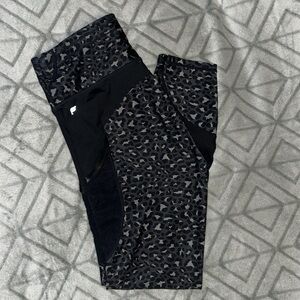 Fabletics Leggings UltraCool Leopard Print